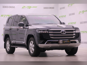 Toyota  Land Cruiser  GXR  2025  Automatic  14,000 Km  6 Cylinder  Four Wheel Drive (4WD)  SUV  Dark Blue  With Warranty