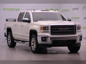 GMC  Sierra  1500  2015  Automatic  287,000 Km  8 Cylinder  Four Wheel Drive (4WD)  Pick Up  Pearl