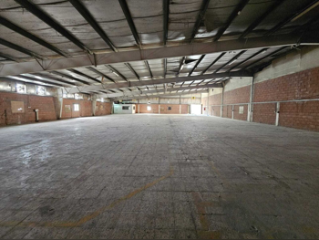 Warehouses & Stores - Al Rayyan  - Industrial Area  -Area Size: 1500 Square Meter
