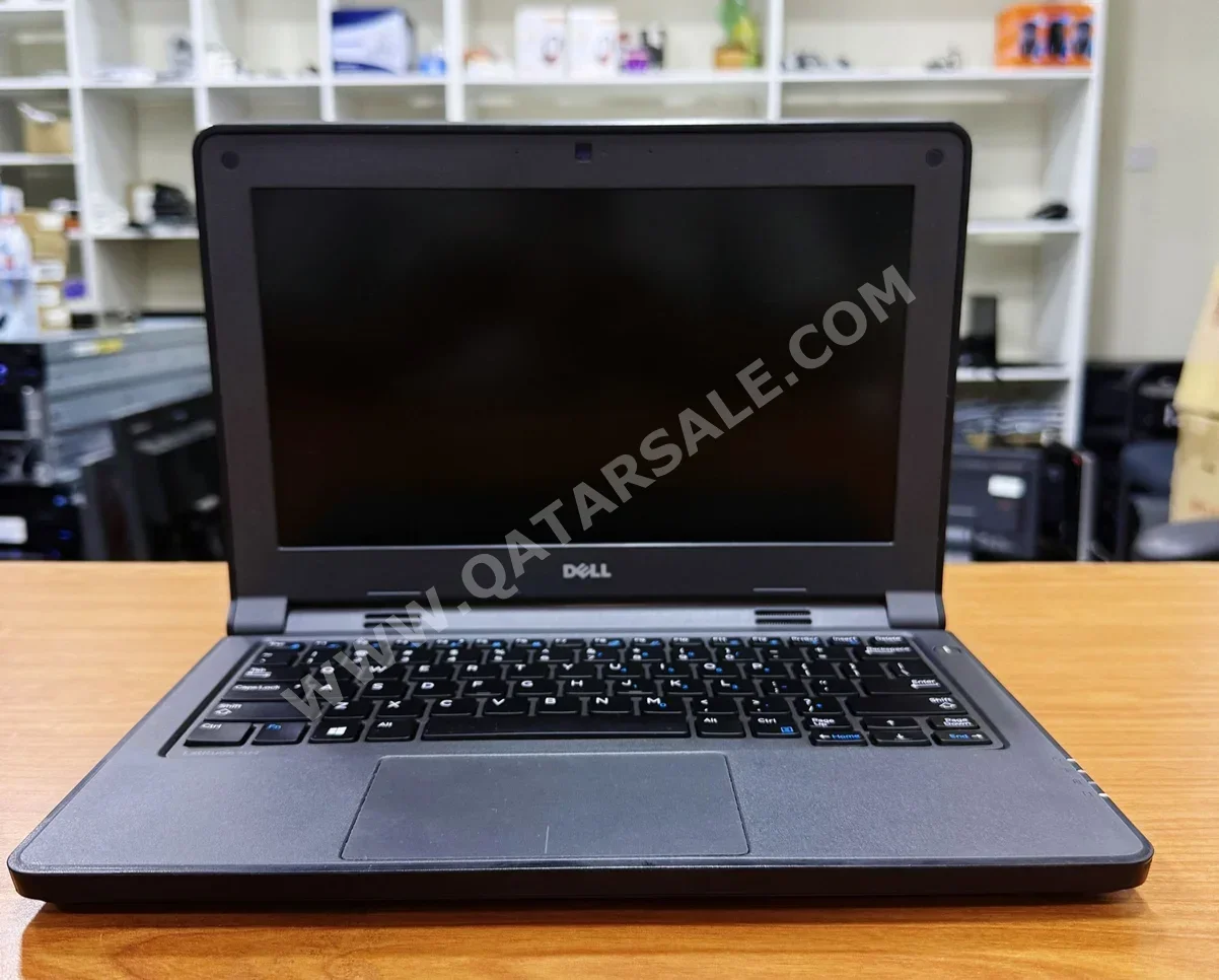 Laptops Dell - Latitude - Black - Windows 10 - Intel - Pentium -Memory (Ram): 4 GB