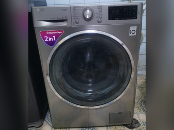Washing Machines & All in ones LG /  Front Load Washer  Silver