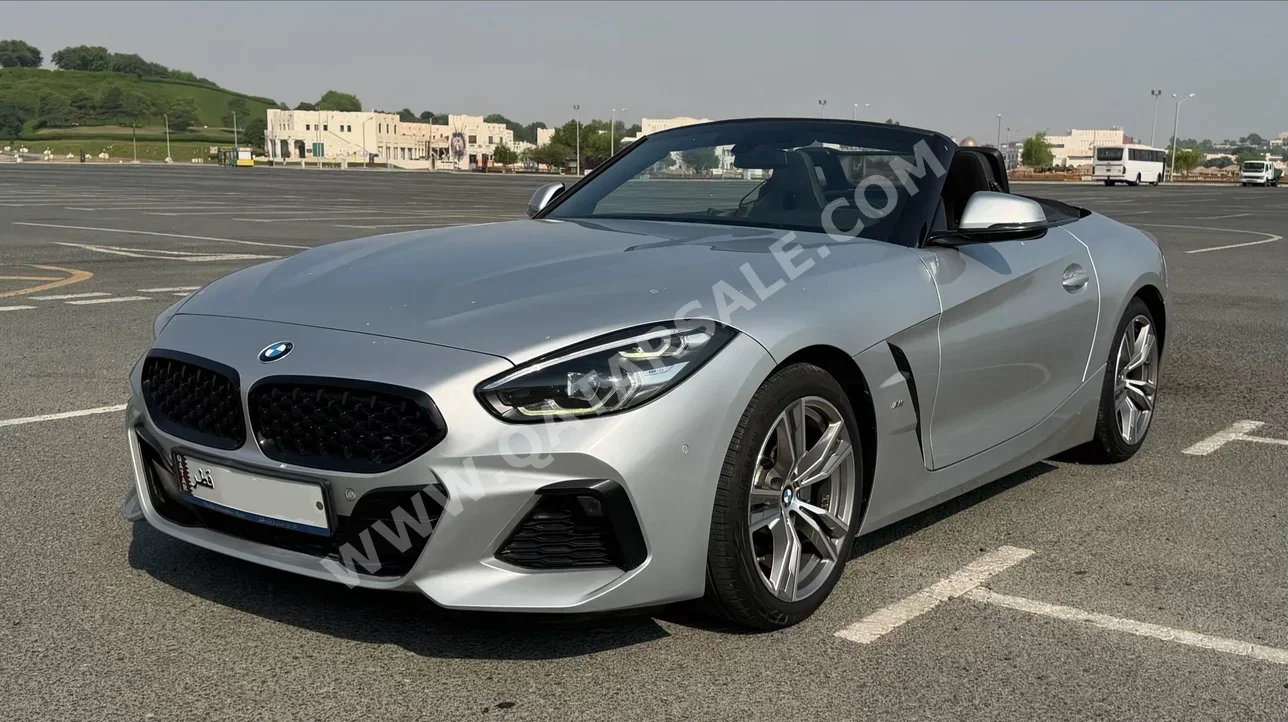 BMW  Z-Series  4  2020  Automatic  80,000 Km  4 Cylinder  Rear Wheel Drive (RWD)  Convertible  Silver