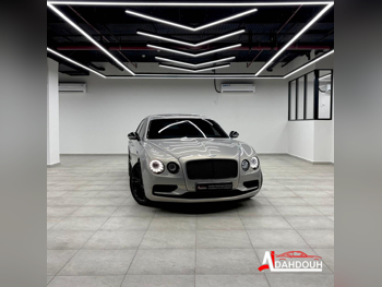 Bentley  Continental  GTS  2017  Automatic  49,000 Km  8 Cylinder  All Wheel Drive (AWD)  Sedan  Silver