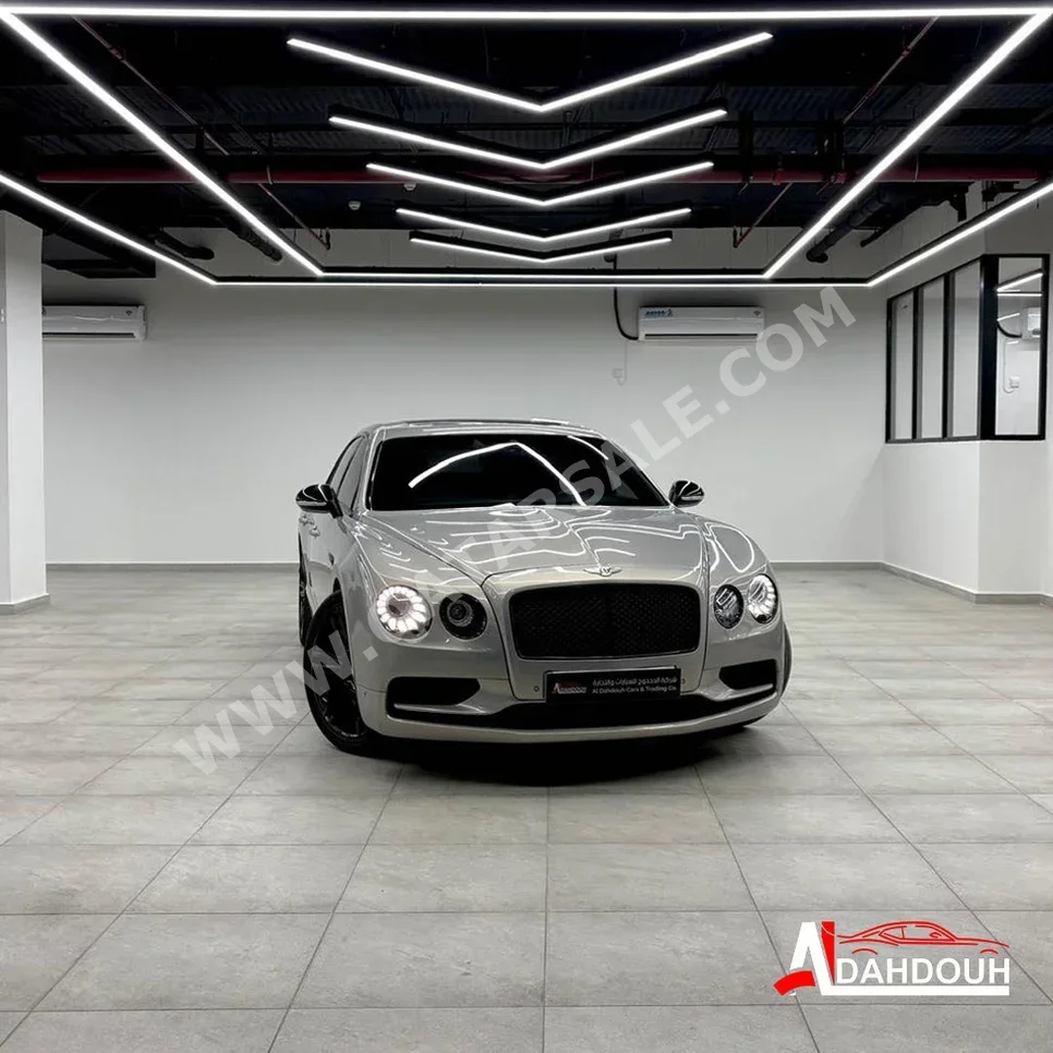 Bentley  Continental  GTS  2017  Automatic  49,000 Km  8 Cylinder  All Wheel Drive (AWD)  Sedan  Silver