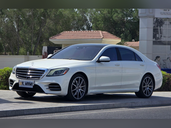 Mercedes-Benz  S-Class  500  2018  Automatic  72,000 Km  8 Cylinder  Rear Wheel Drive (RWD)  Sedan  White
