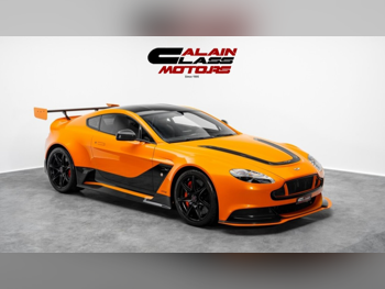 Aston Martin  Vantage  GT 12  2016  Automatic  32 Km  12 Cylinder  All Wheel Drive (AWD)  Coupe / Sport  Orange