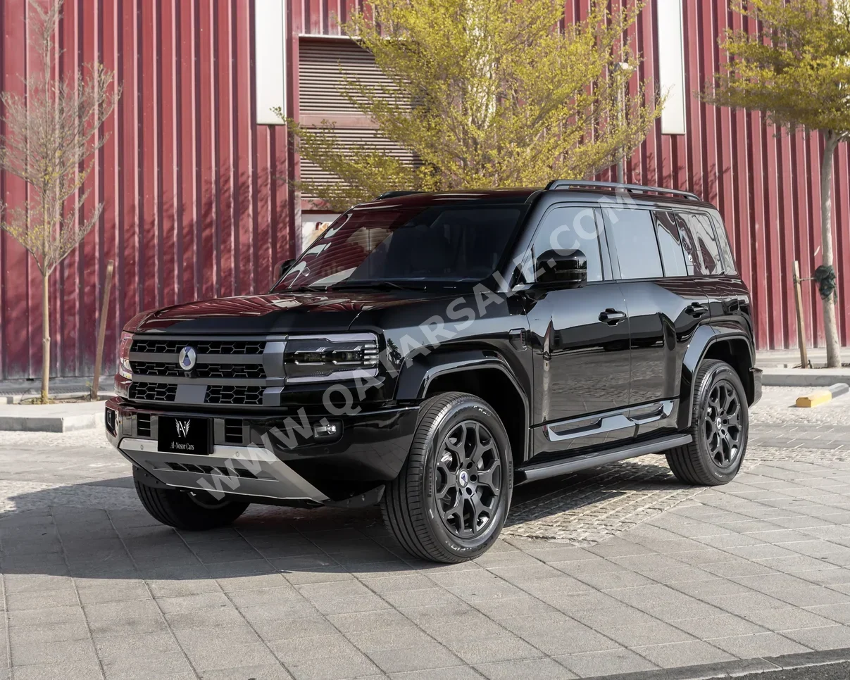 BYD Denza B5 Flag Ship 2026 Automatic 0 Km 4 Cylinder Four Wheel Drive (4WD) SUV Black With Warranty