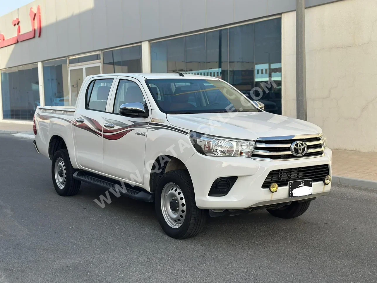 Toyota  Hilux  2020  Automatic  91,000 Km  4 Cylinder  Four Wheel Drive (4WD)  Pick Up  White
