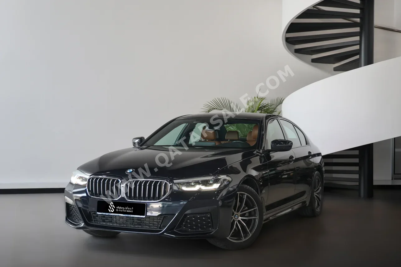 BMW  5-Series  520i  2022  Automatic  58,700 Km  4 Cylinder  Rear Wheel Drive (RWD)  Sedan  Dark Blue