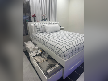 Bedroom Sets - Black