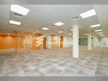 Commercial Offices - Not Furnished  - Doha  - Al Dafna