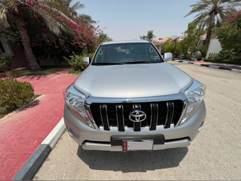 Toyota  Prado  2015  Automatic  117,000 Km  6 Cylinder  Four Wheel Drive (4WD)  SUV  Gray