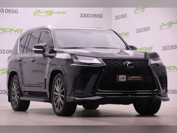 لكزس  ال اكس  600 اف سبورت  2022  اوتوماتيك  60,000 كم  6 سلندر  دفع رباعي  اس يو في  أسود  تحت الضمان