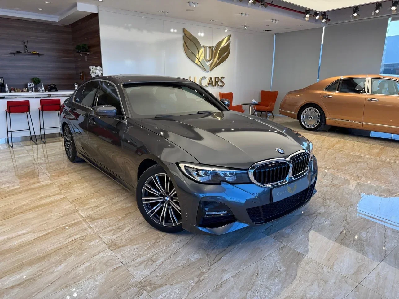 BMW  3-Series  320i  2021  Automatic  34,000 Km  4 Cylinder  Front Wheel Drive (FWD)  Sedan  Gray