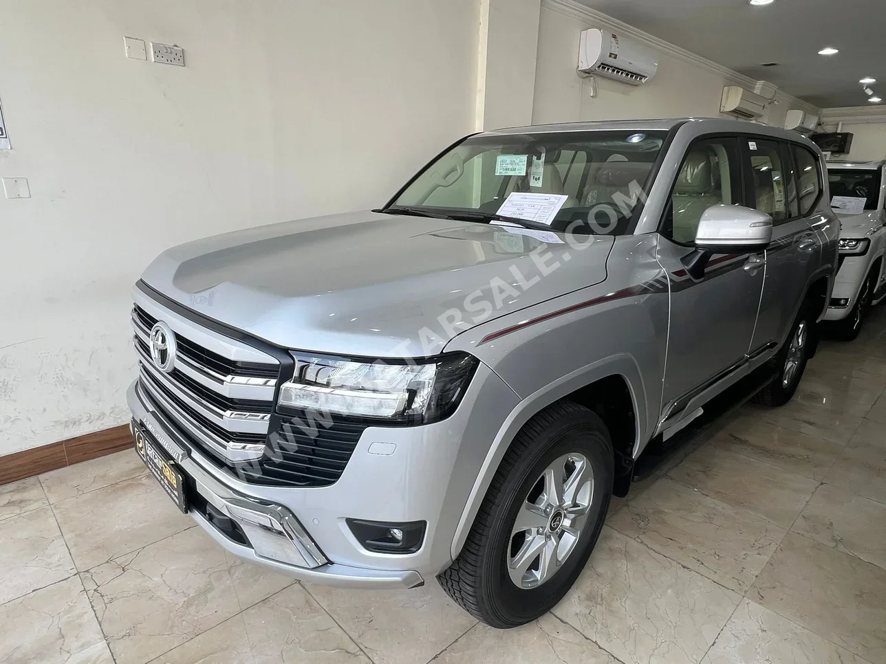 Toyota  Land Cruiser  GXR  2025  Automatic  0 Km  6 Cylinder  Four Wheel Drive (4WD)  SUV  Silver  With Warranty