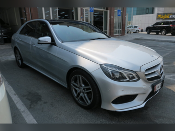 Mercedes-Benz  E-Class  400  2016  Automatic  144,000 Km  6 Cylinder  Rear Wheel Drive (RWD)  Sedan  Silver