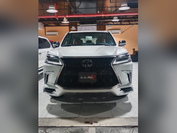 Lexus  LX  570 S  2020  Automatic  106,000 Km  8 Cylinder  Four Wheel Drive (4WD)  SUV  White