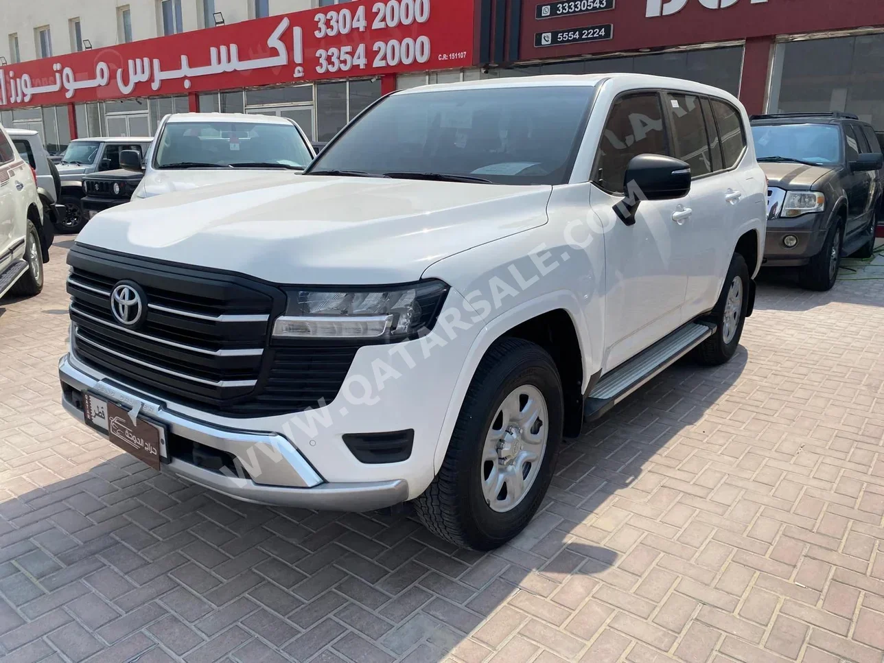 Toyota  Land Cruiser  GX  2023  Automatic  91,000 Km  6 Cylinder  Four Wheel Drive (4WD)  SUV  White  With Warranty