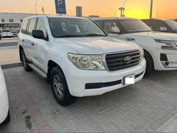 Toyota  Land Cruiser  G  2008  Manual  351,000 Km  6 Cylinder  Four Wheel Drive (4WD)  SUV  White
