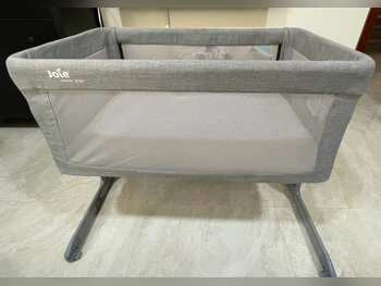 Kids Beds - Baby Crib  - Gray