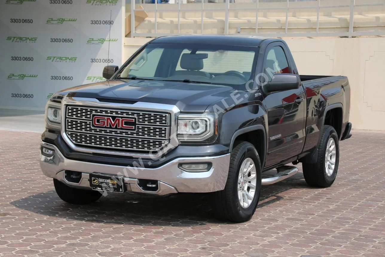 GMC  Sierra  1500  2016  Automatic  239,000 Km  8 Cylinder  Four Wheel Drive (4WD)  Pick Up  Black