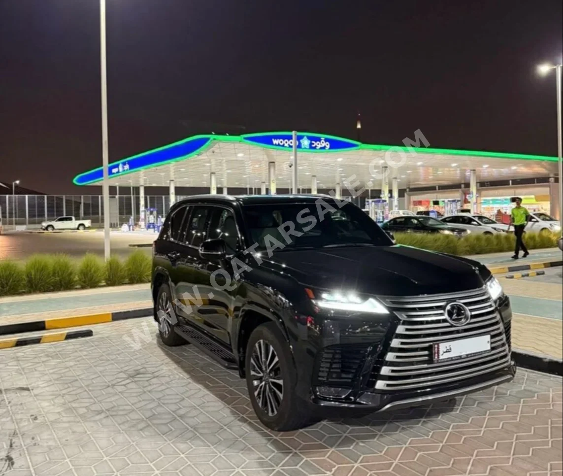 Lexus  LX  600 Luxury  2025  Automatic  29,000 Km  6 Cylinder  Four Wheel Drive (4WD)  Classic  Black  With Warranty