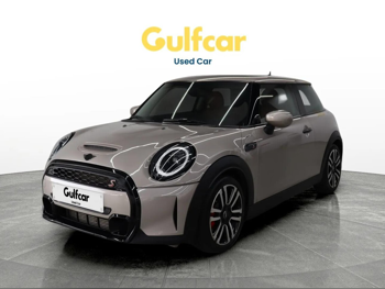 Mini  Cooper  S  2022  Automatic  51,059 Km  4 Cylinder  Front Wheel Drive (FWD)  Hatchback  Gray  With Warranty