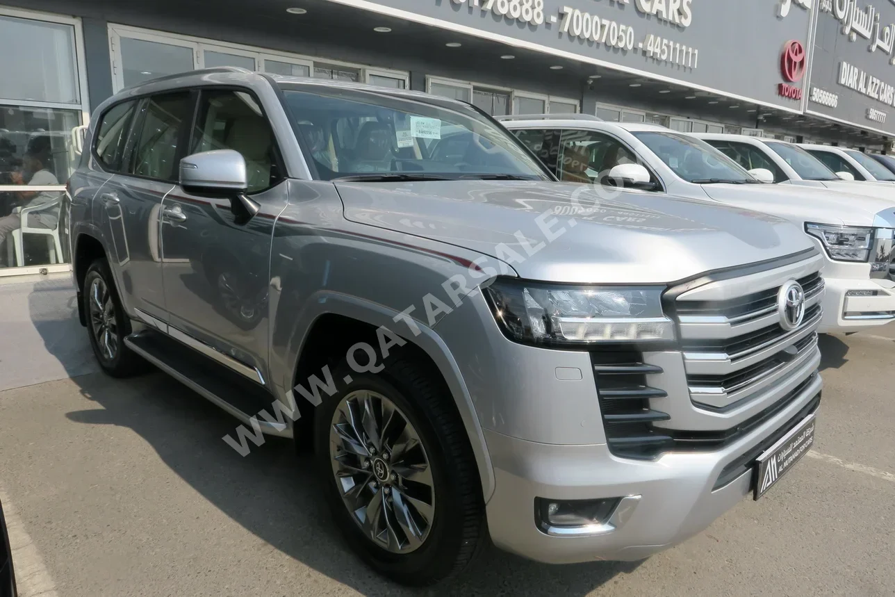Toyota  Land Cruiser  GXR Twin Turbo  2024  Automatic  0 Km  6 Cylinder  Four Wheel Drive (4WD)  SUV  Silver  With Warranty