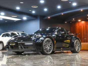 Porsche  911  Carrera  2022  Automatic  71,000 Km  6 Cylinder  Rear Wheel Drive (RWD)  Coupe / Sport  Black  With Warranty