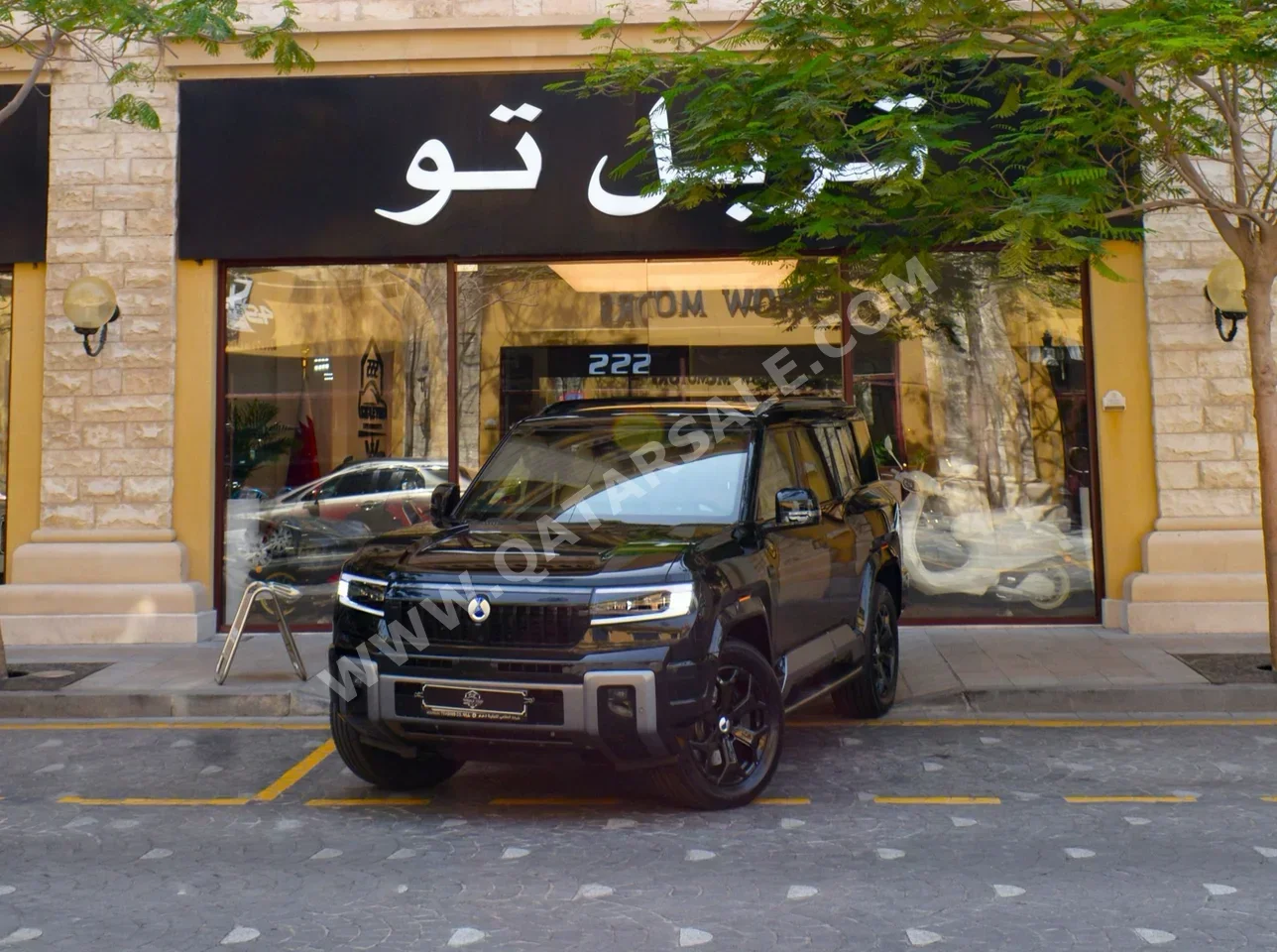 بي واي دي  دينزا  بي 8  2026  اوتوماتيك  0 كم  4 سلندر  دفع رباعي  اس يو في  أسود  تحت الضمان