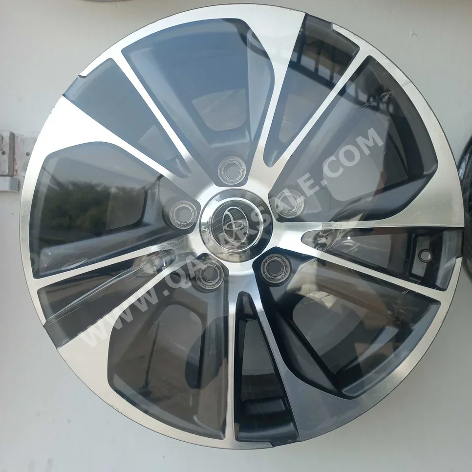 Wheel Rims Toyota  Aluminium /  20''  Chrome  2020  2020  4  4