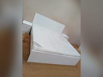 Beds - King  - White  - Mattress Included  - With Bedside Table