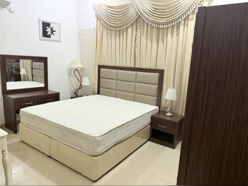 Bedroom Sets - 5 Pieces Set  - Brown