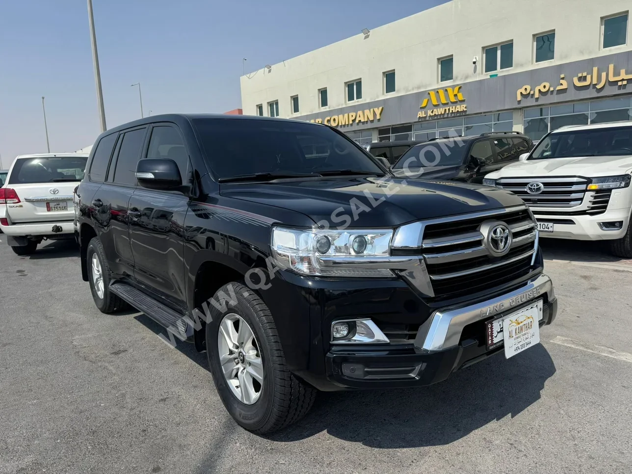 Toyota  Land Cruiser  GXR  2019  Automatic  145,000 Km  6 Cylinder  Four Wheel Drive (4WD)  SUV  Black