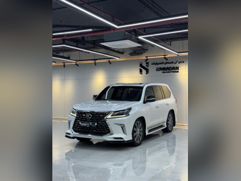 لكزس  ال اكس  570 اس  2017  اوتوماتيك  291,000 كم  8 سلندر  دفع رباعي  اس يو في  أبيض