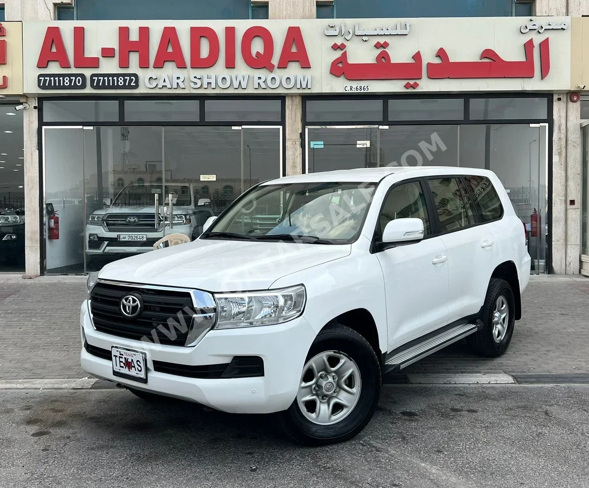 Toyota  Land Cruiser  GX  2020  Automatic  281,000 Km  6 Cylinder  Four Wheel Drive (4WD)  SUV  White