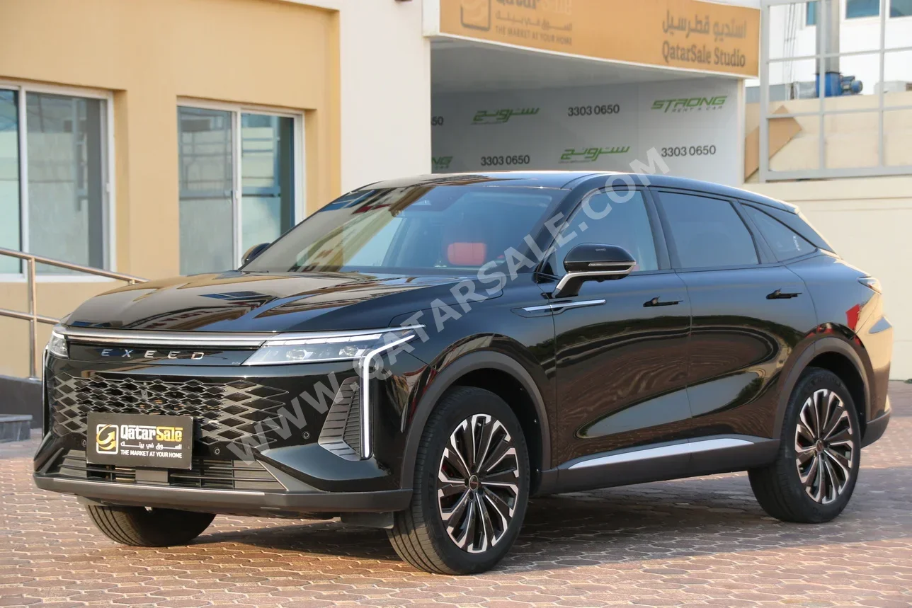Exeed  RX  400T FlagShip  2024  Automatic  24,000 Km  4 Cylinder  Four Wheel Drive (4WD)  SUV  Black  With Warranty