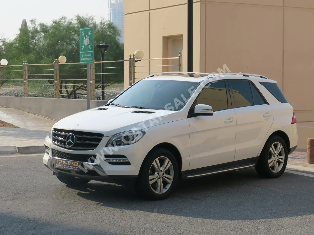 Mercedes-Benz  ML  350  2014  Automatic  30,000 Km  6 Cylinder  Four Wheel Drive (4WD)  SUV  White