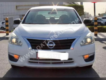 نيسان ألتيما 2.5 اس اف 2013 اوتوماتيك 200,000 كم 6 سلندر سحب امامي سيدان بيج
