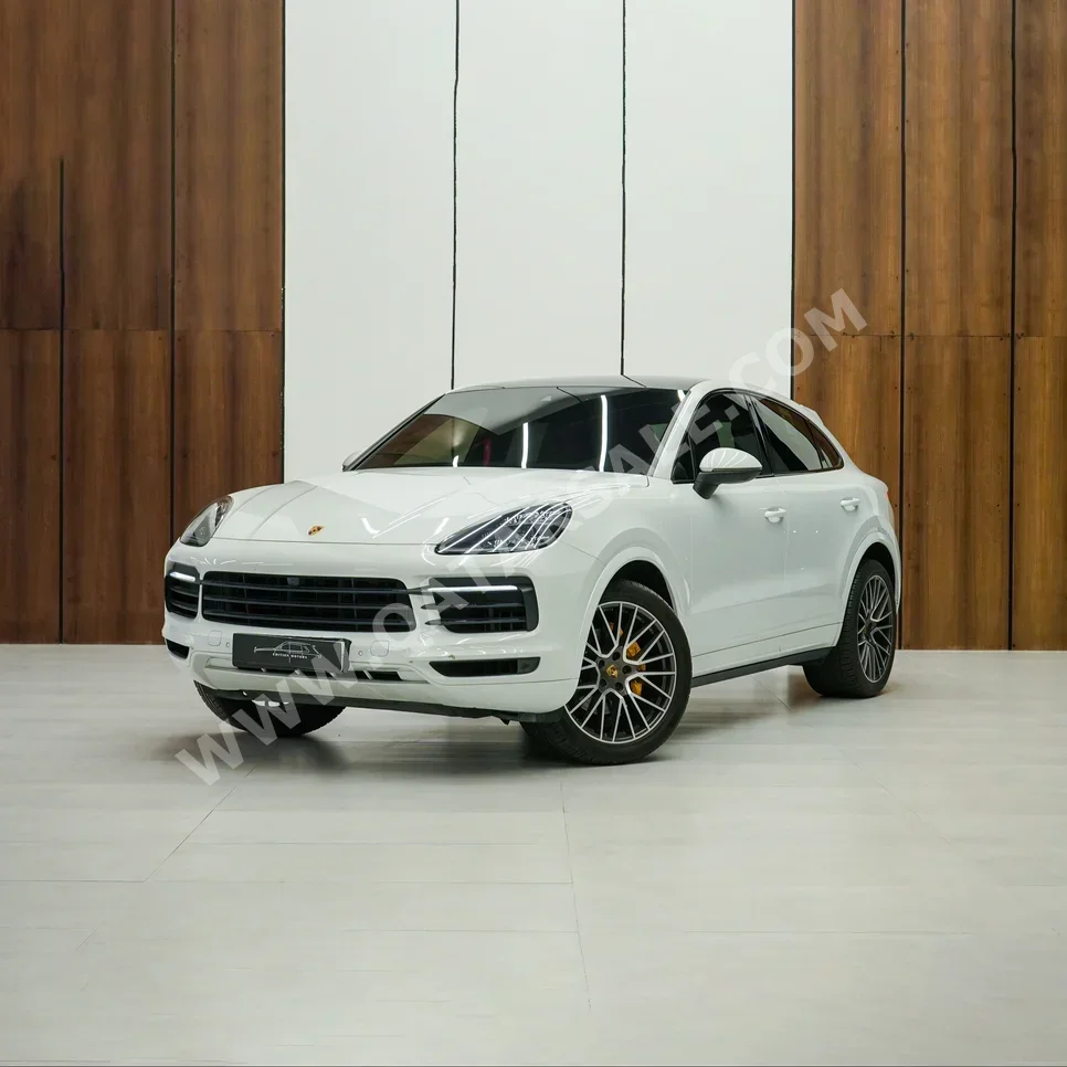 Porsche  Cayenne  2021  Automatic  66,000 Km  6 Cylinder  Four Wheel Drive (4WD)  SUV  White
