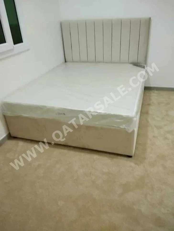 الأسّرة - لايف ستايل  - مزدوج  - متضمنة المرتبة