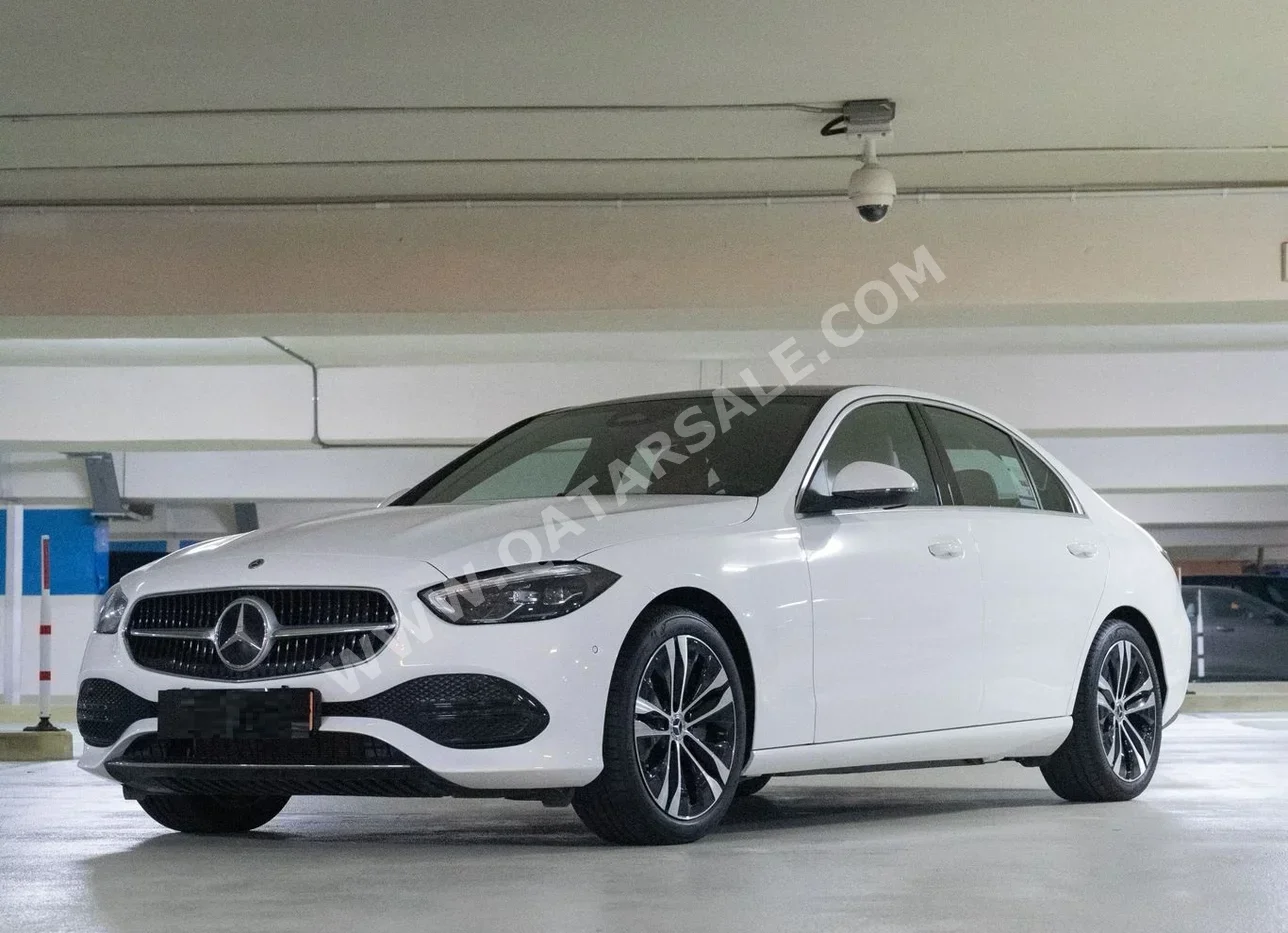 Mercedes-Benz  C-Class  200  2025  Automatic  0 Km  4 Cylinder  Rear Wheel Drive (RWD)  Sedan  White  With Warranty