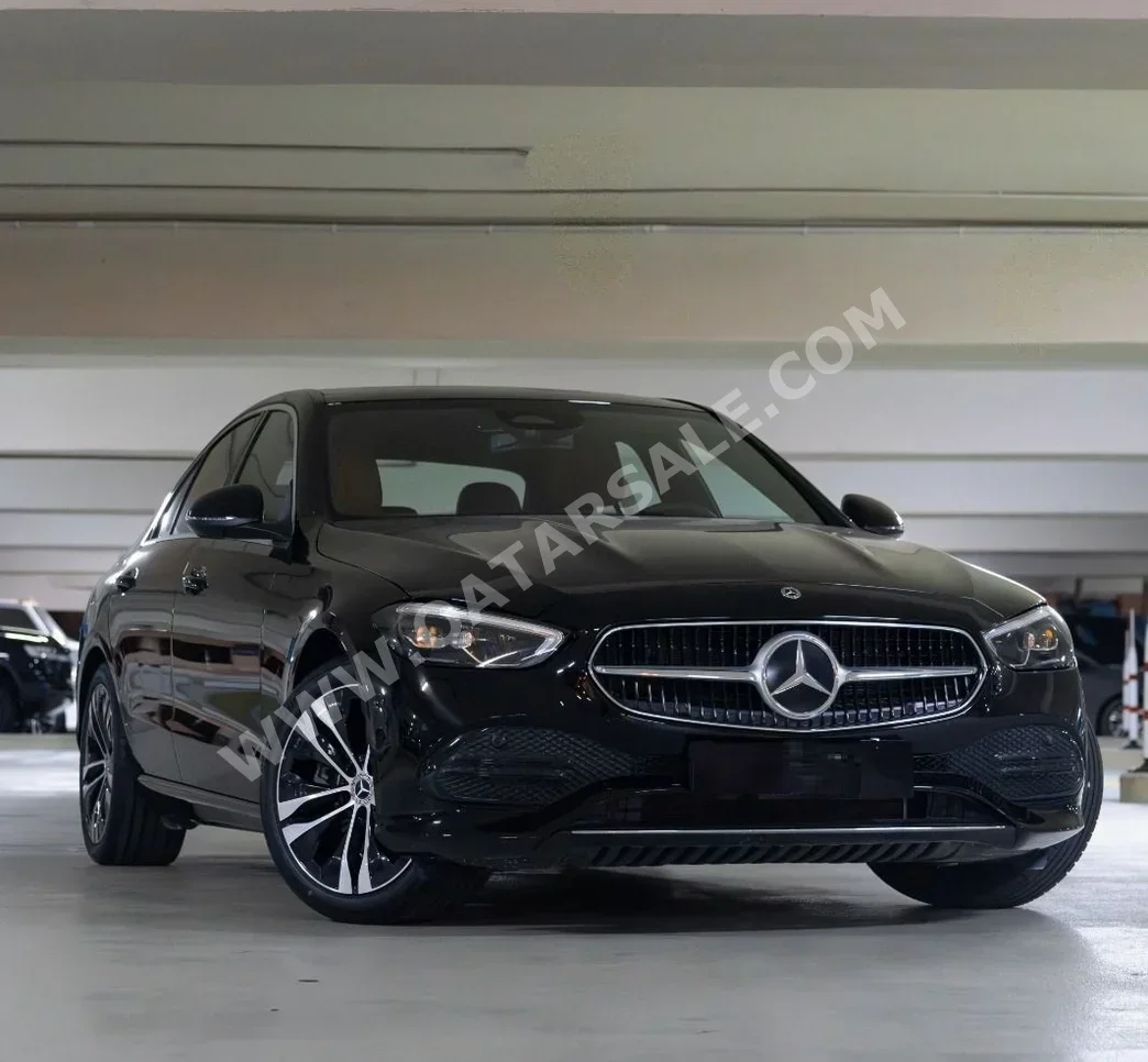 Mercedes-Benz  C-Class  200  2025  Automatic  0 Km  4 Cylinder  Rear Wheel Drive (RWD)  Sedan  Black  With Warranty