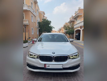 BMW  5-Series  520i  2018  Automatic  200,000 Km  4 Cylinder  Rear Wheel Drive (RWD)  Sedan  White