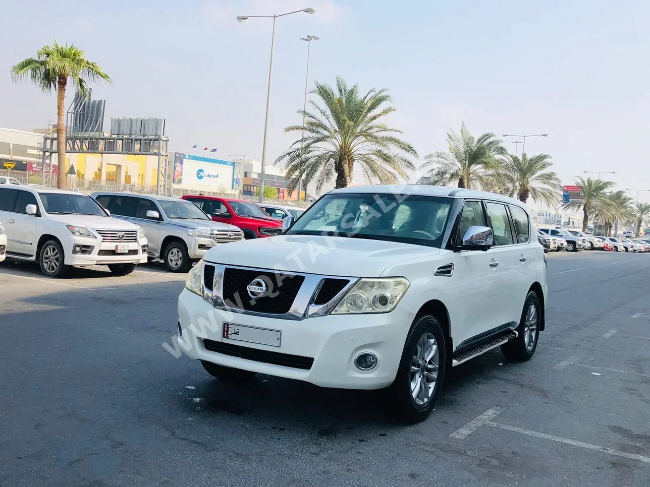Nissan  Patrol  LE  2012  Automatic  220,000 Km  8 Cylinder  Four Wheel Drive (4WD)  SUV  White