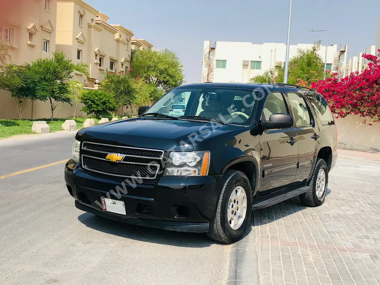 شفروليه  تاهو  2013  اوتوماتيك  230,000 كم  8 سلندر  دفع رباعي  اس يو في  أسود