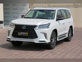 Lexus  LX  570  2018  Automatic  26,000 Km  8 Cylinder  Four Wheel Drive (4WD)  SUV  White  With Warranty