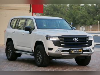 Toyota  Land Cruiser  GX  2024  Automatic  3,000 Km  6 Cylinder  Four Wheel Drive (4WD)  SUV  White  With Warranty