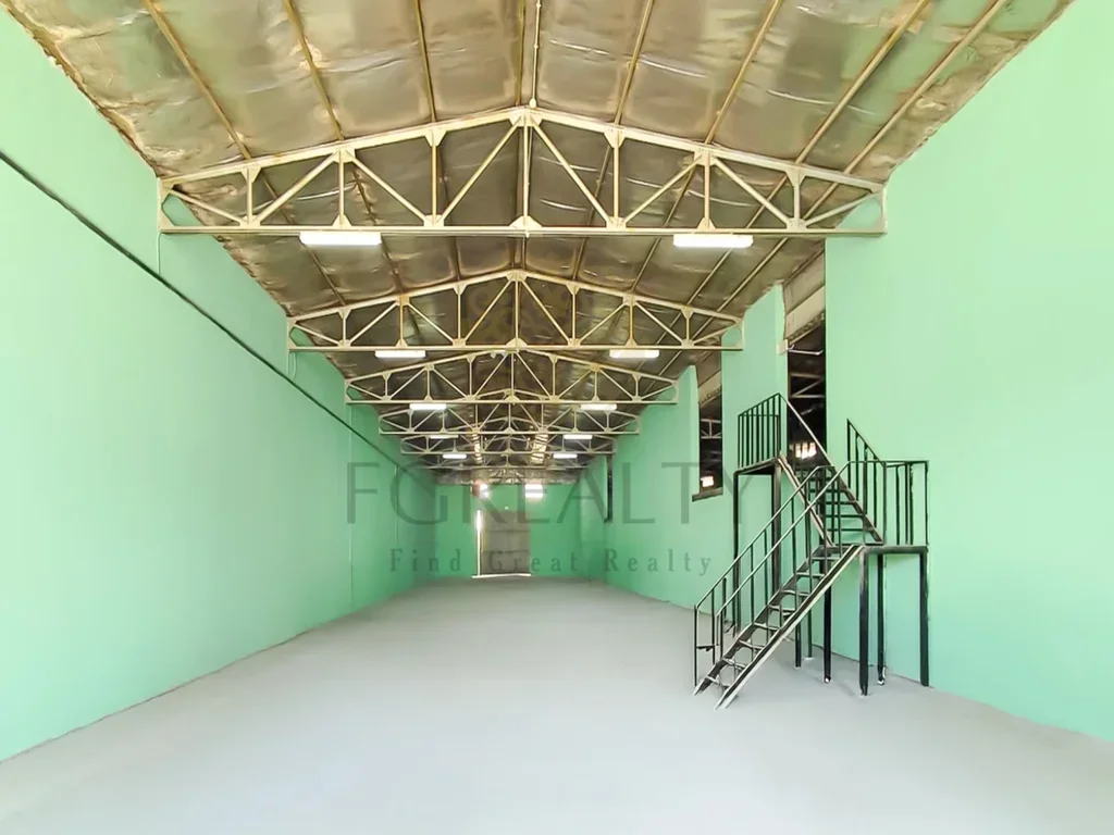 Warehouses & Stores - Al Rayyan  - Industrial Area  -Area Size: 1000 Square Meter