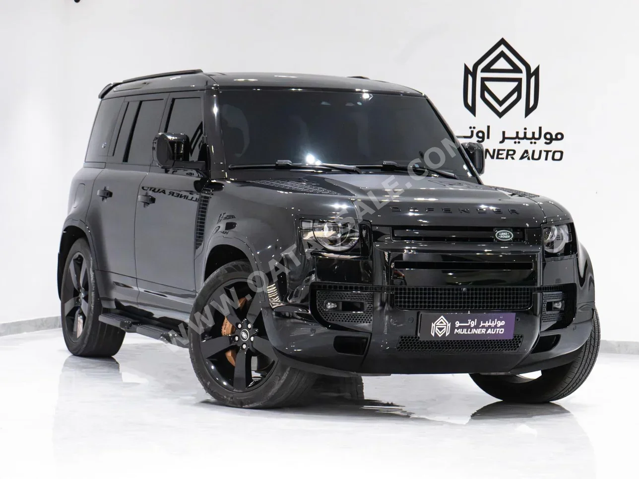 Land Rover  Defender  110 HSE  2024  Automatic  39,500 Km  6 Cylinder  Four Wheel Drive (4WD)  SUV  Black  With Warranty